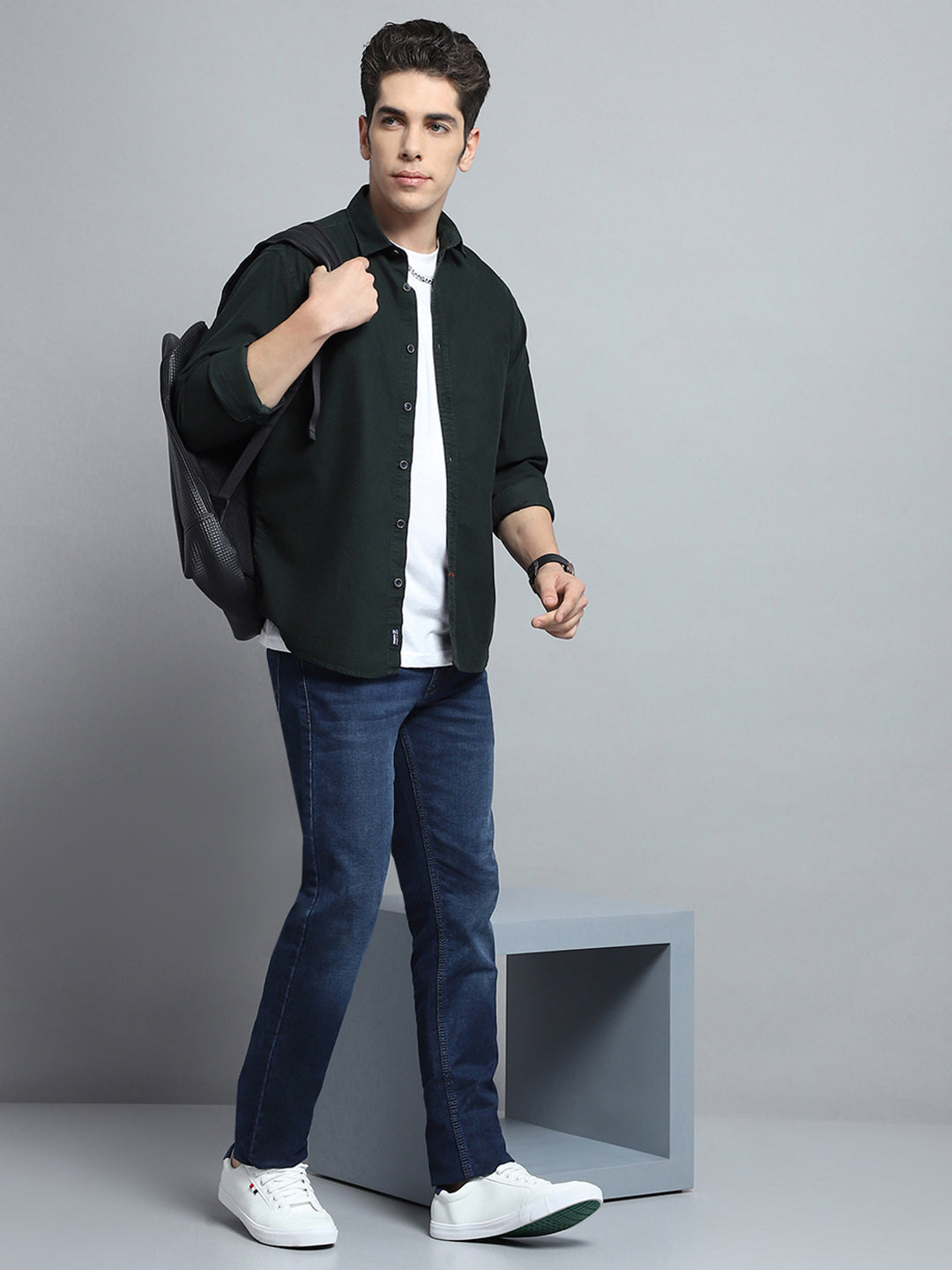 Men Olive Solid Collar Full Sleeve Shirt