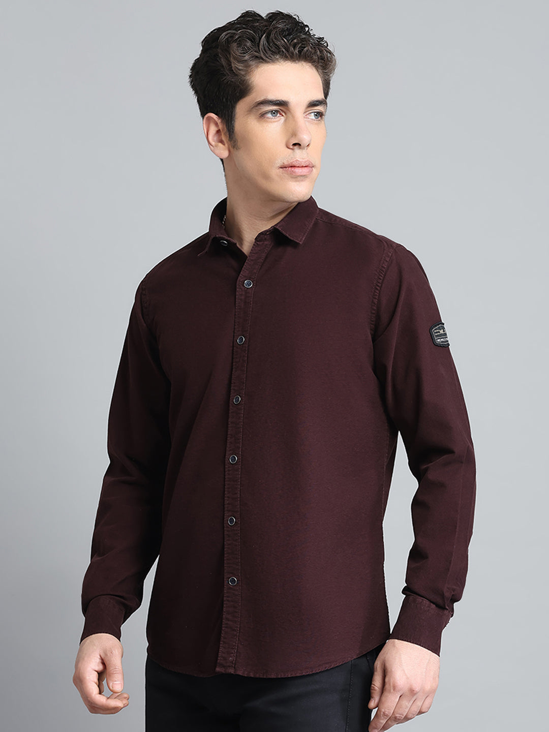 Men Maroon Solid Collar Full Sleeve Shirt