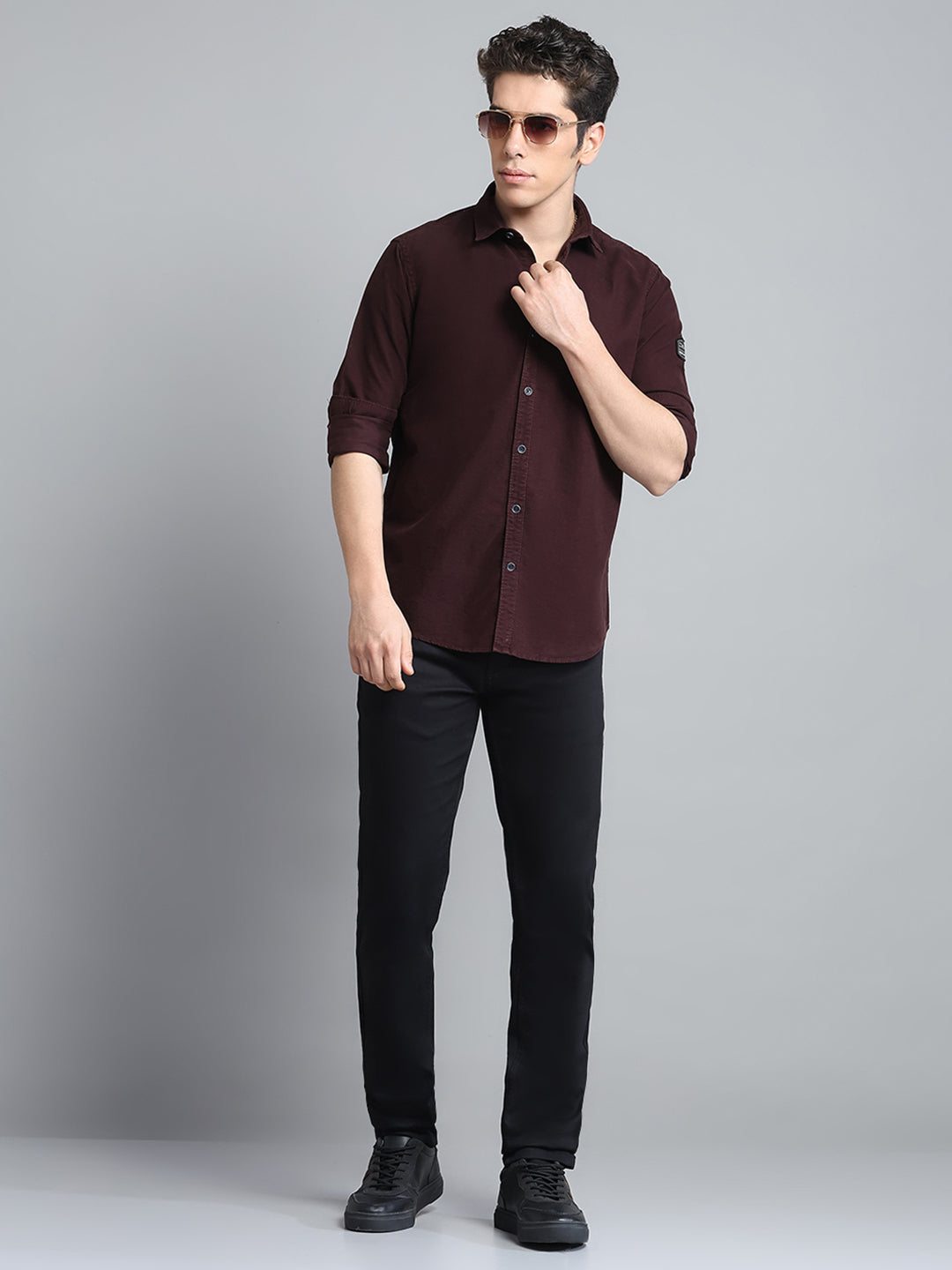 Men Maroon Solid Collar Full Sleeve Shirt