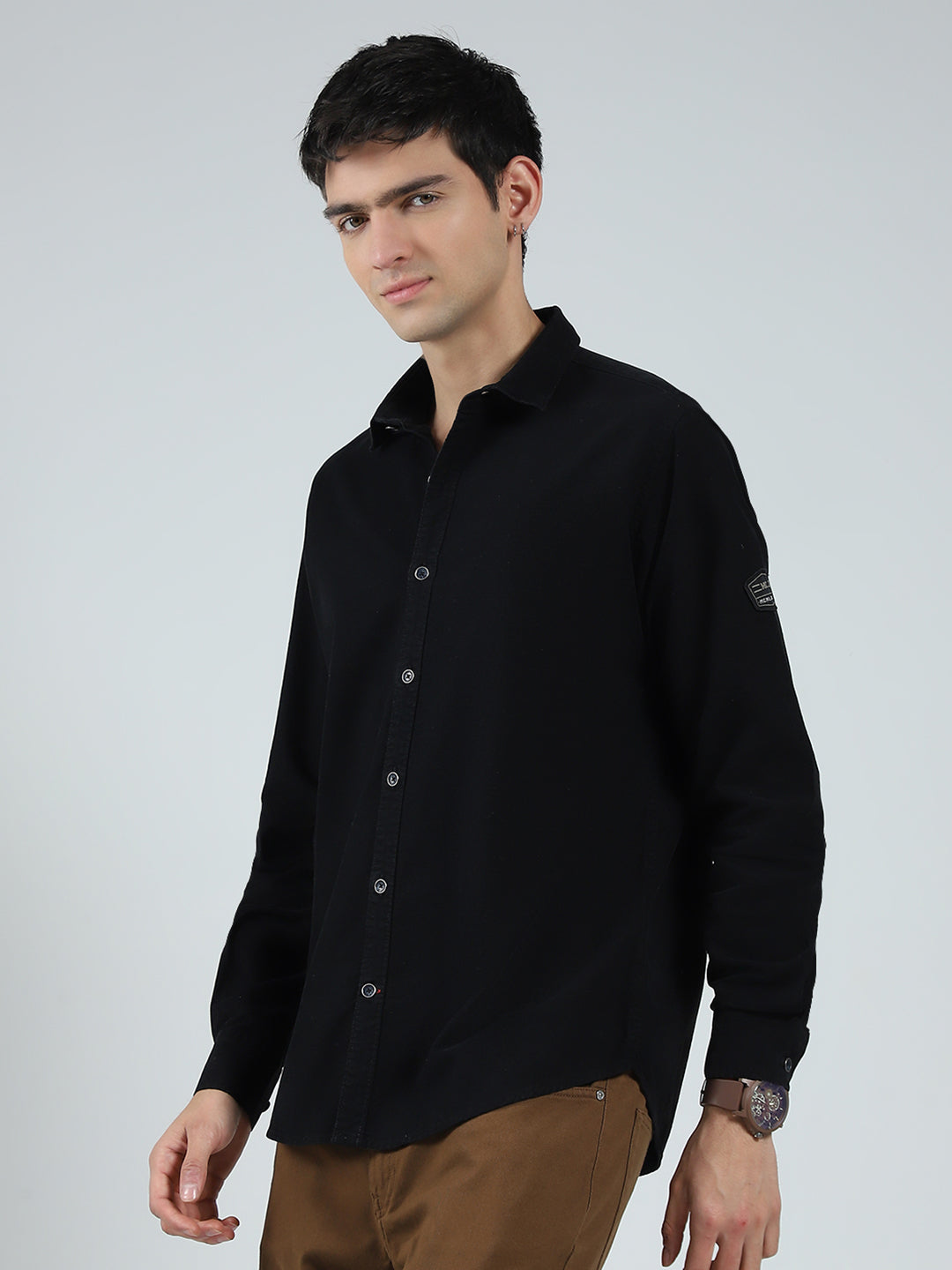 Men Black Solid Collar Full Sleeve Shirt