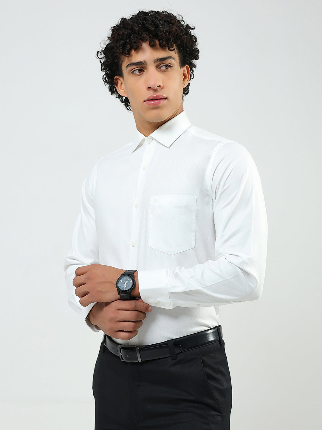 Men White Solid Collar Full Sleeve Shirt
