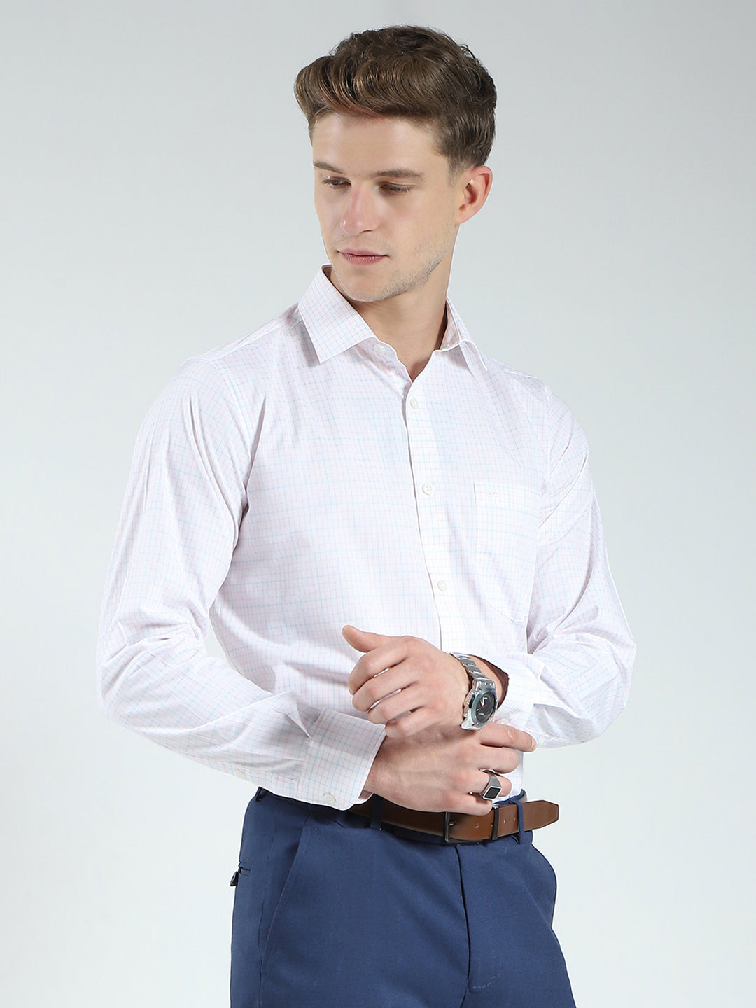 Men White Check Collar Full Sleeve Shirt