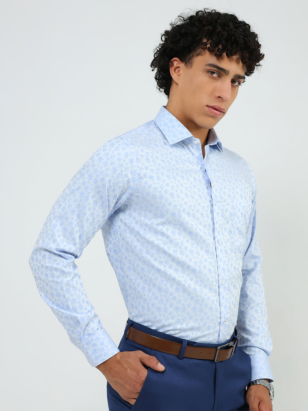Luxuria Men Blue Solid Collar Full Sleeve Shirt