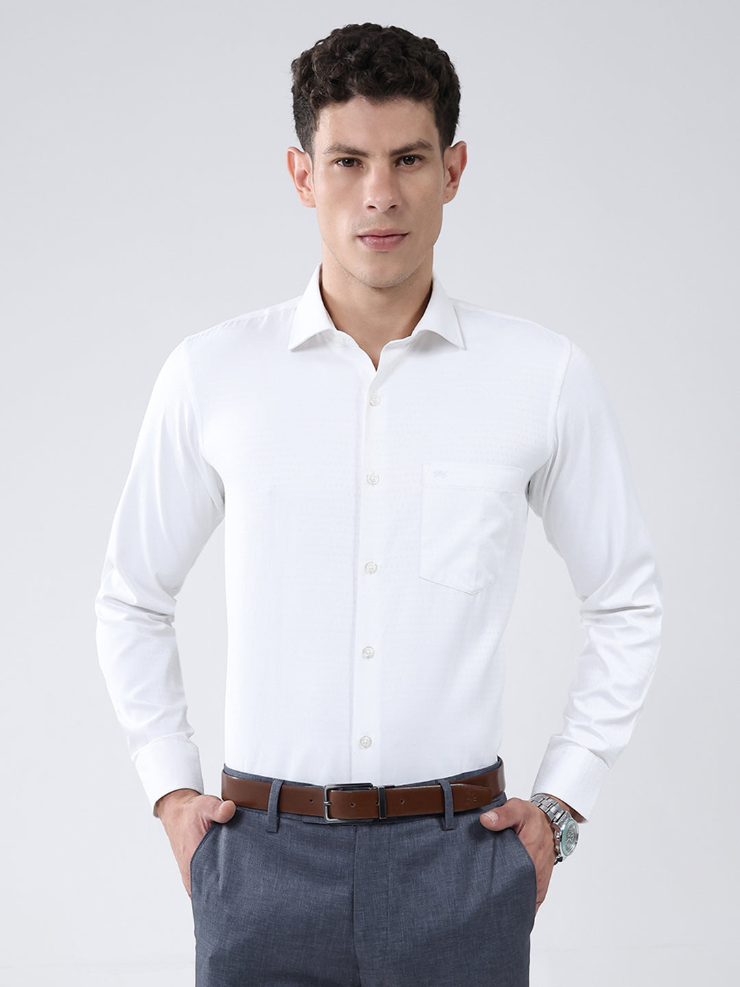 Men White Solid Collar Full Sleeve Shirt