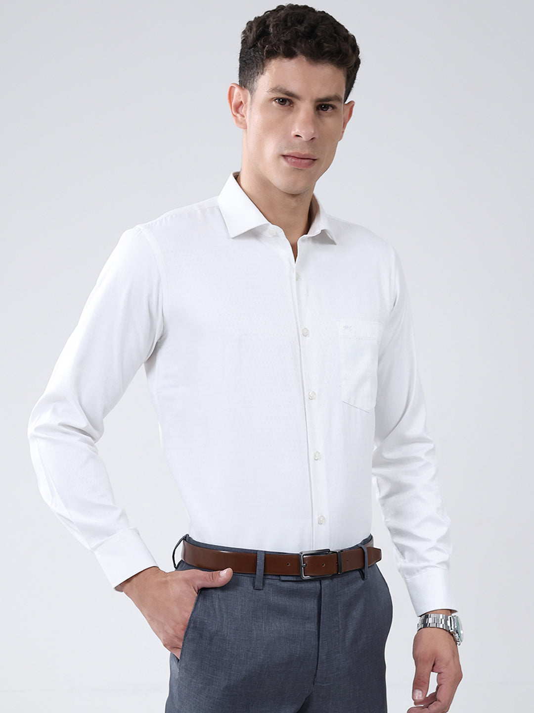 Men White Solid Collar Full Sleeve Shirt