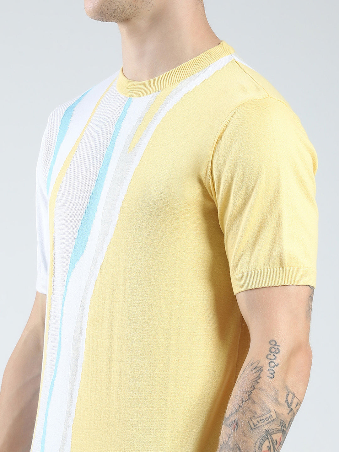 Men Yellow Self Design Round Neck Half Sleeve T-Shirt