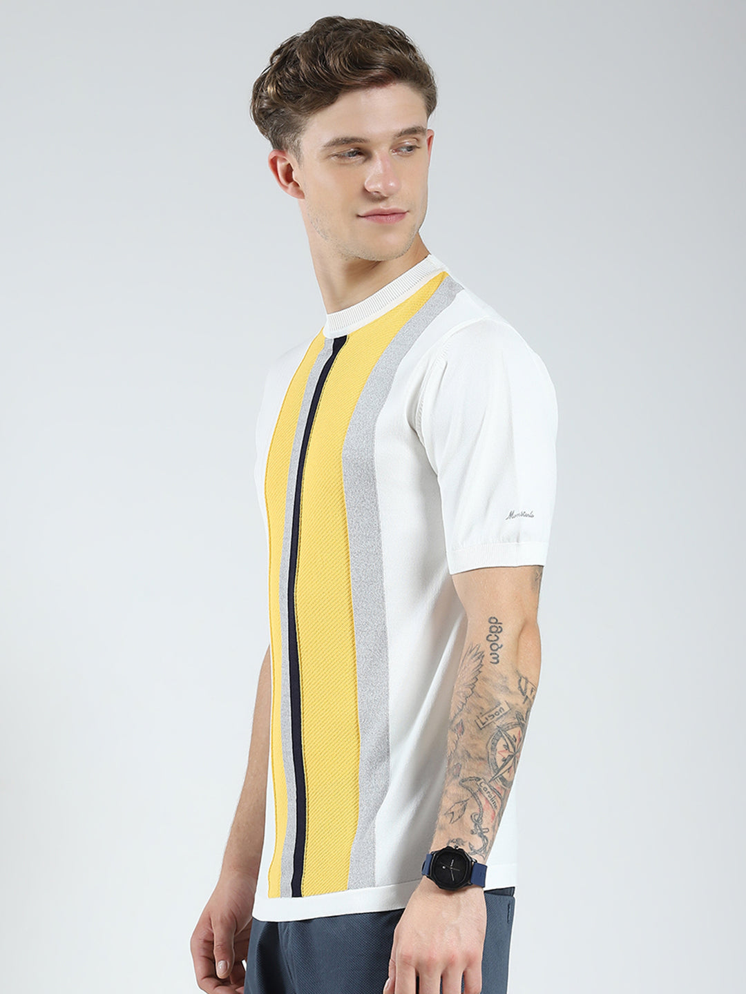 Men White Stripe Round Neck Half Sleeve T-Shirt