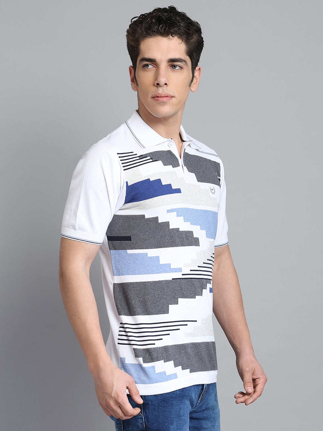 Men White Self Design Collar Half Sleeve T-Shirt