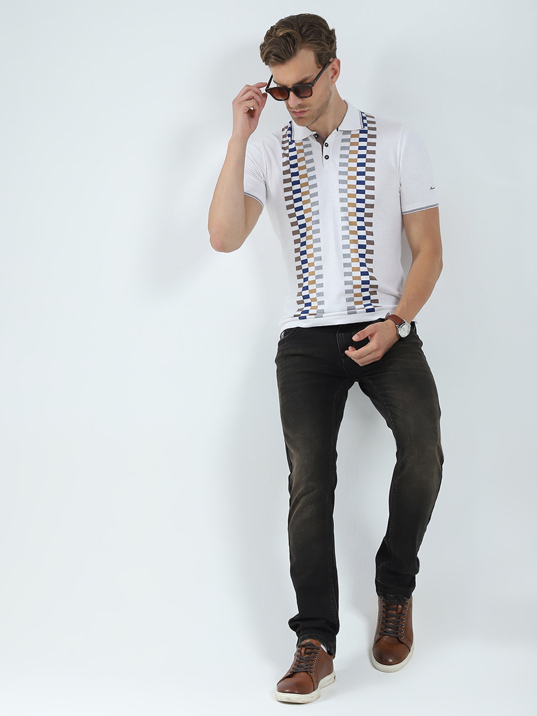 Men White Printed Collar Half Sleeve T-Shirt