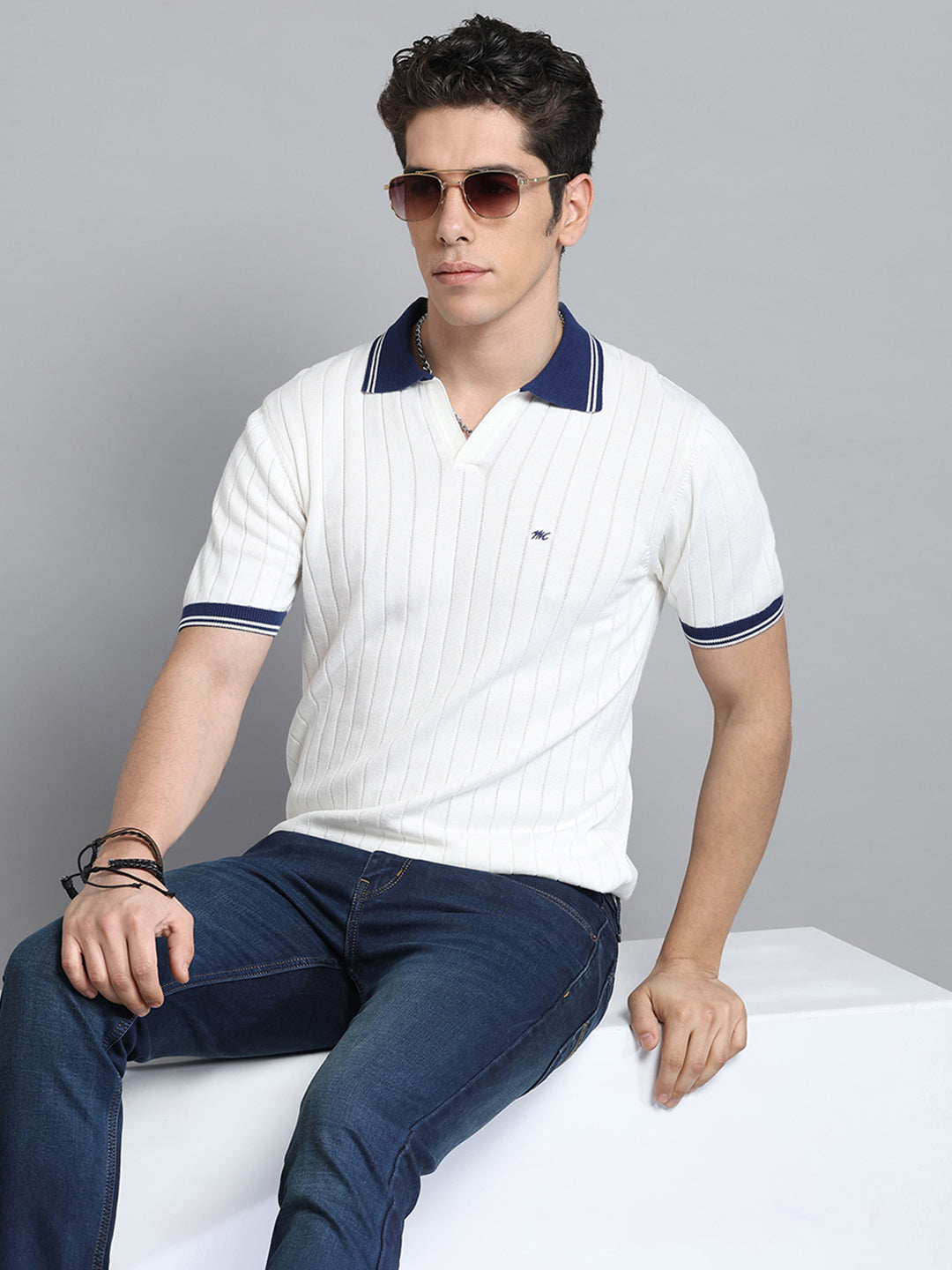 Men Off White Self Design Collar Half Sleeve T-Shirt