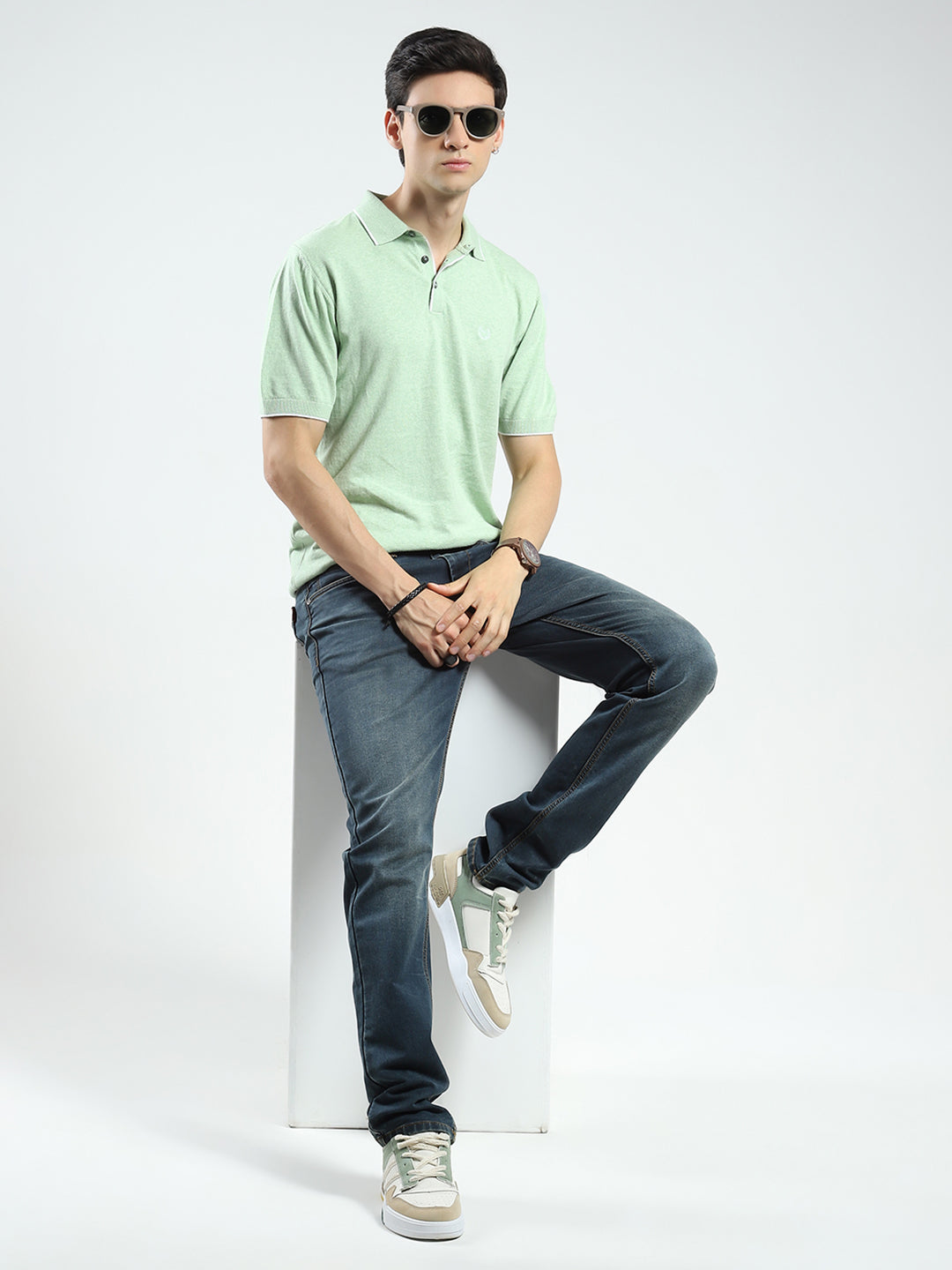 Men Green Solid Collar Half Sleeve T-Shirt