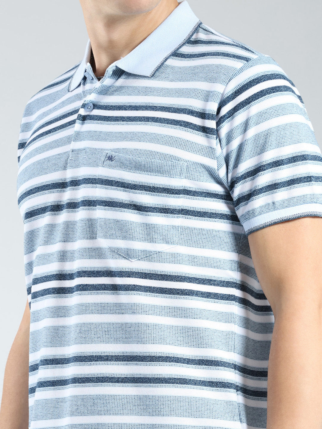 Men Blue Stripe Collar Half Sleeve T-Shirt