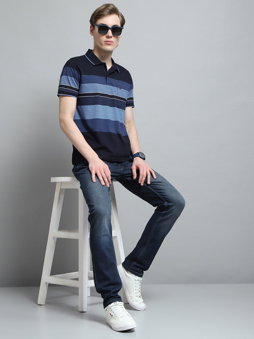 Men Blue Stripe Collar Half Sleeve T-Shirt
