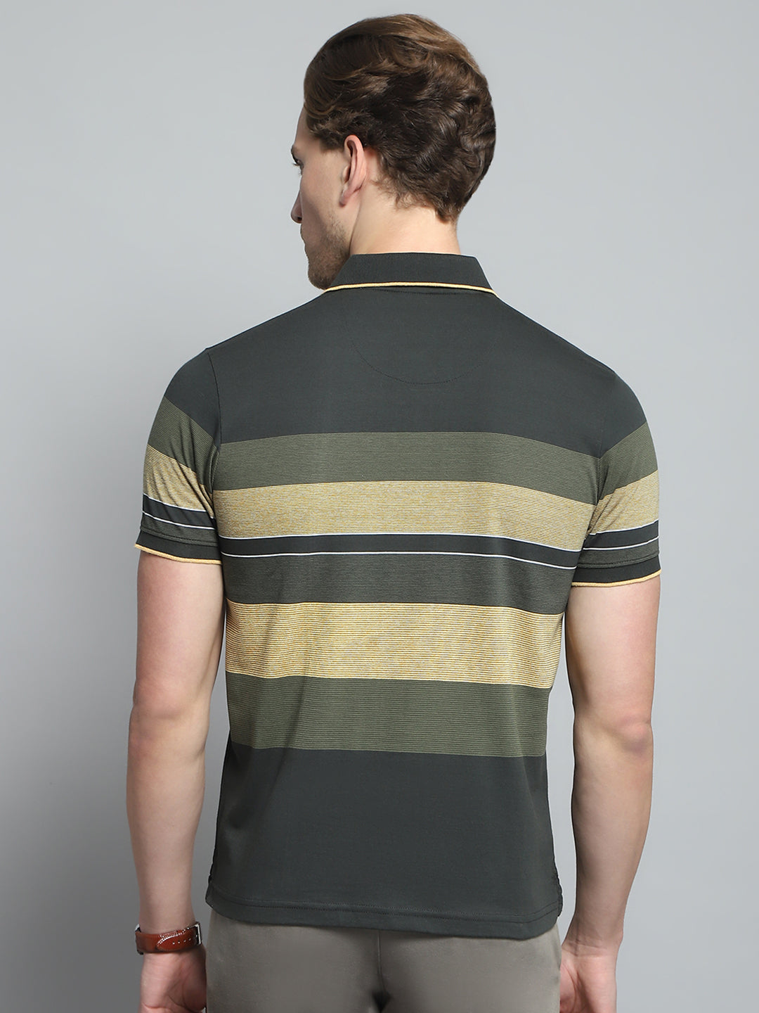 Men Olive Stripe Collar Half Sleeve T-Shirt