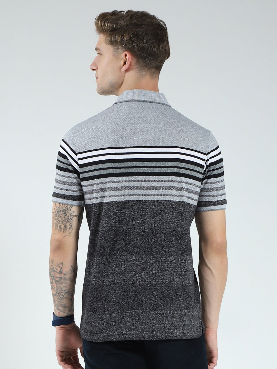 Men Black Stripe Collar Half Sleeve T-Shirt