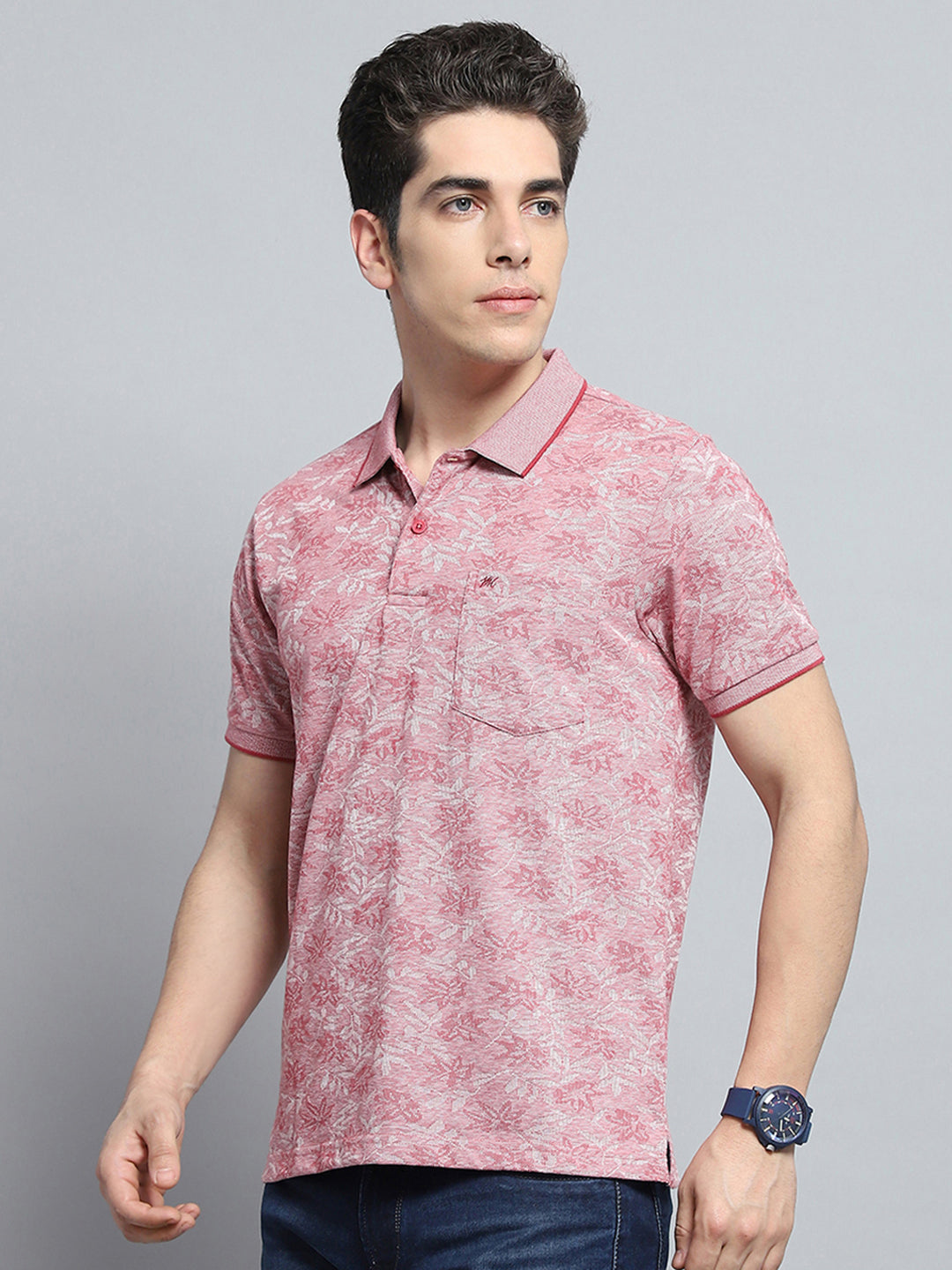 Men Magenta Stripe Collar Half Sleeve T-Shirt