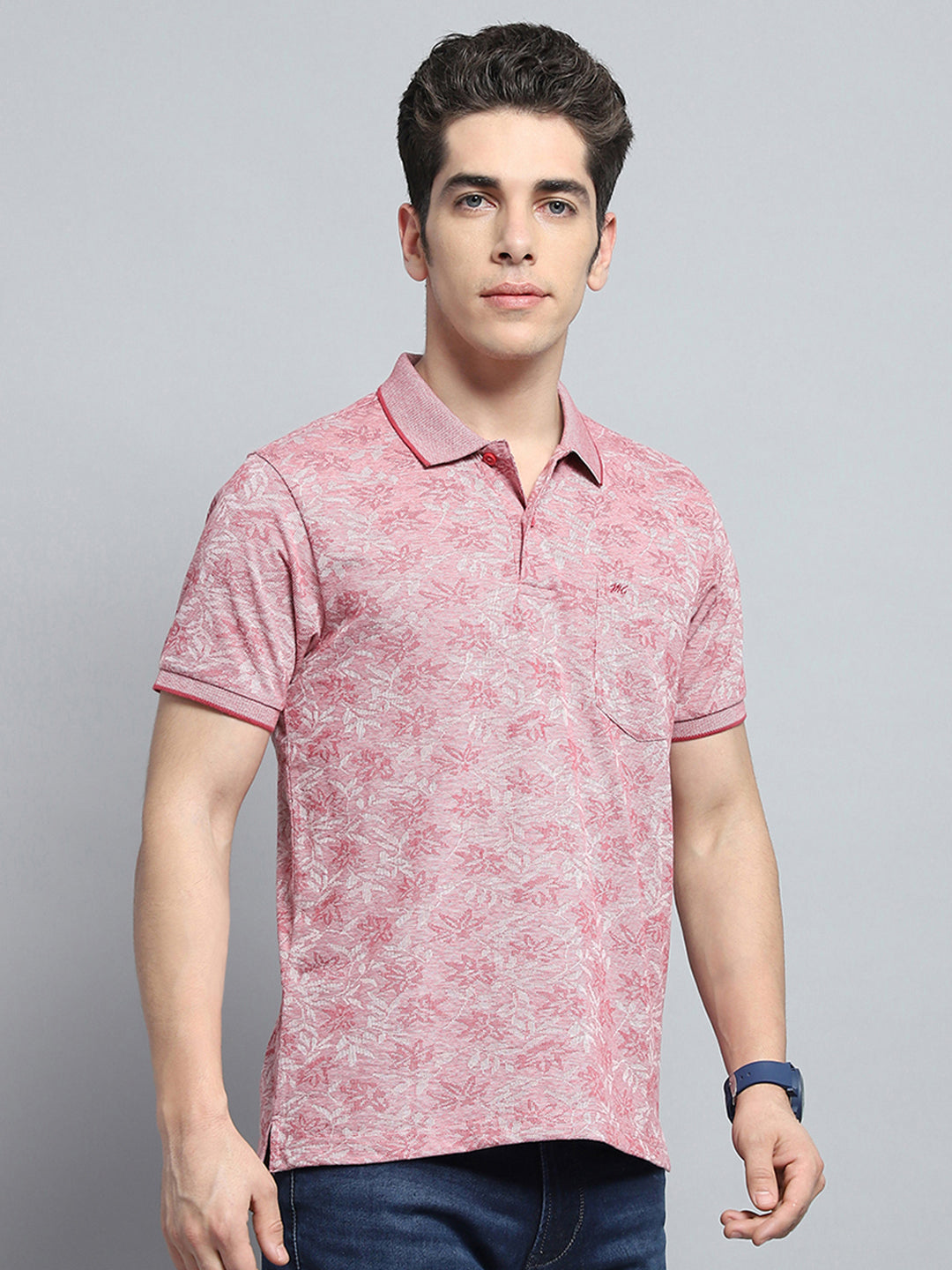 Men Magenta Stripe Collar Half Sleeve T-Shirt