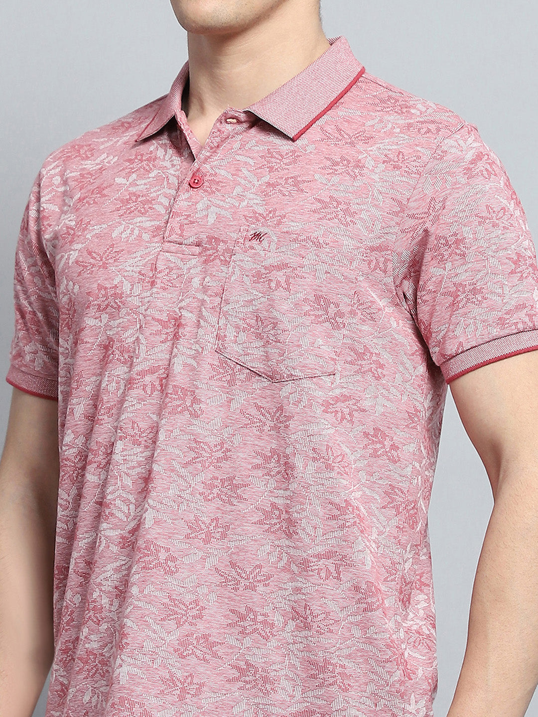 Men Magenta Stripe Collar Half Sleeve T-Shirt