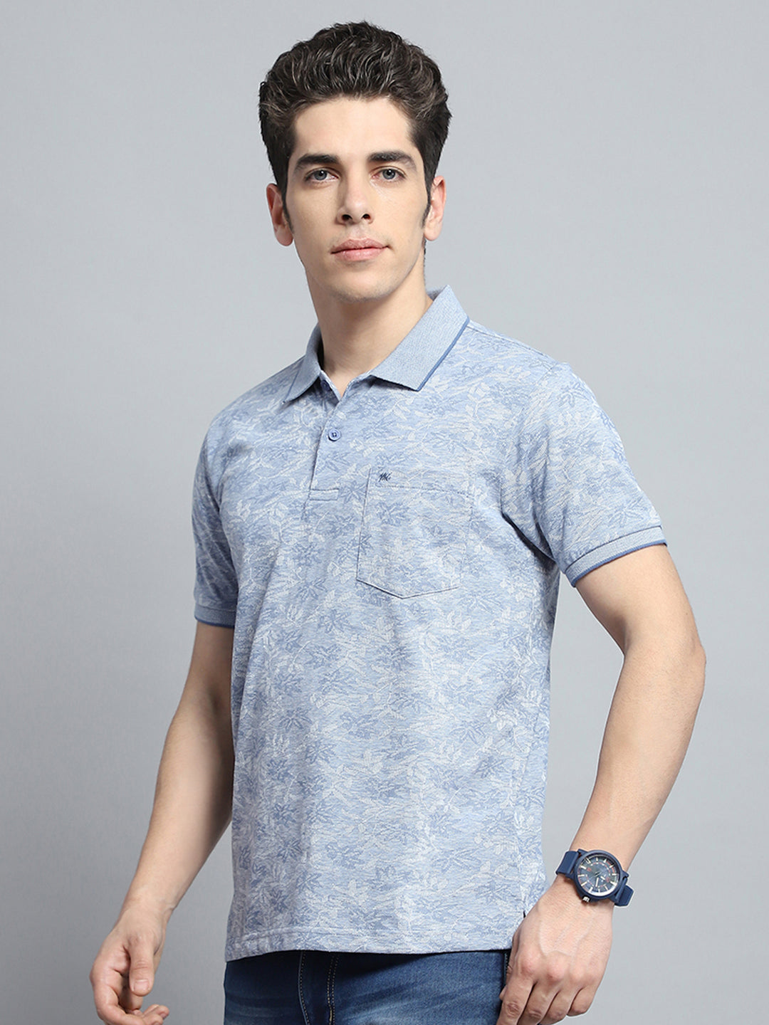 Men Blue Stripe Collar Half Sleeve T-Shirt