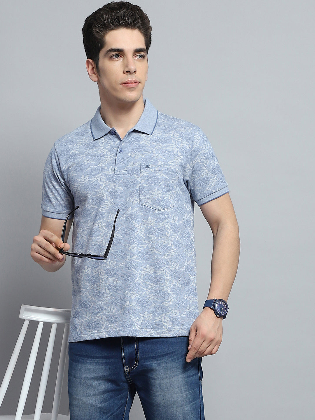 Men Blue Stripe Collar Half Sleeve T-Shirt