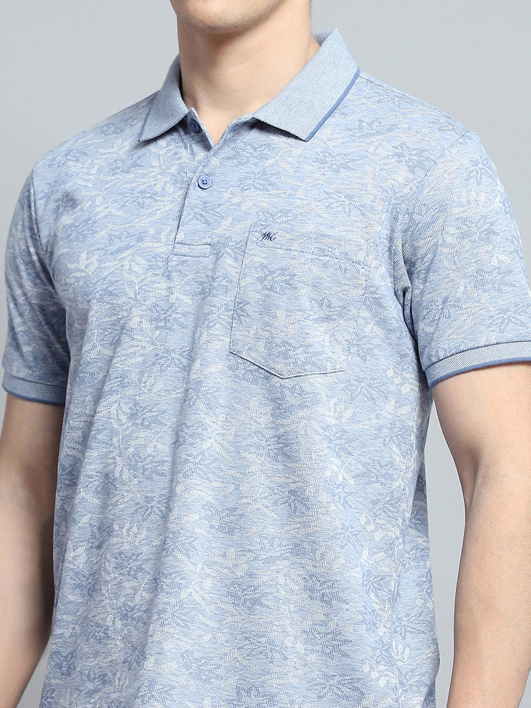 Men Blue Stripe Collar Half Sleeve T-Shirt