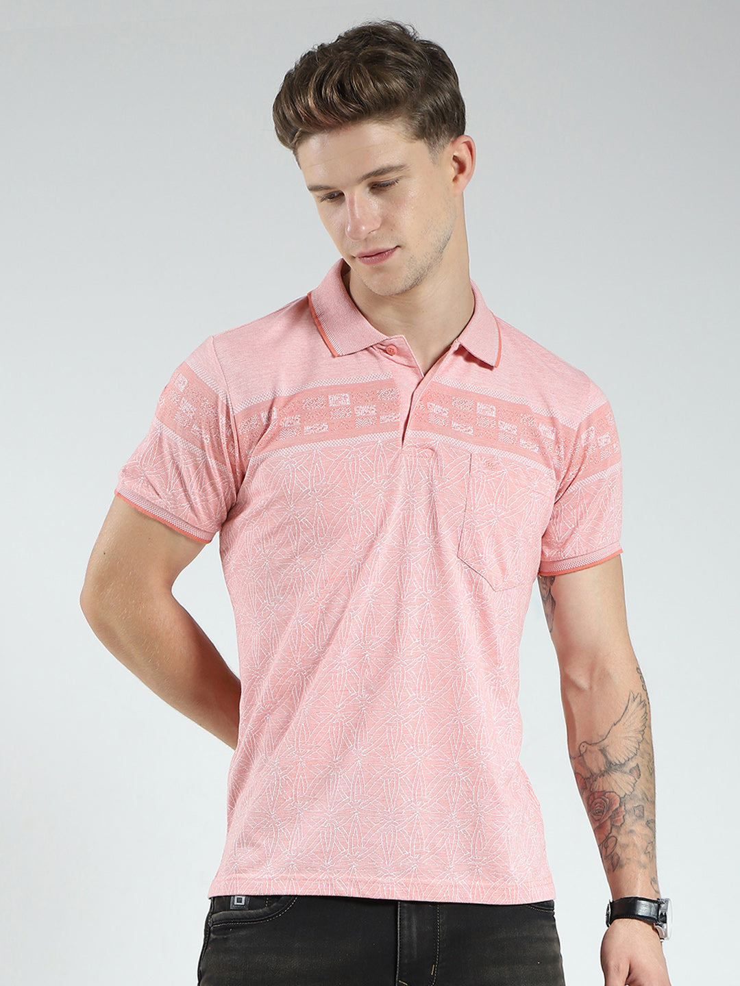 Men Pink Stripe Collar Half Sleeve T-Shirt