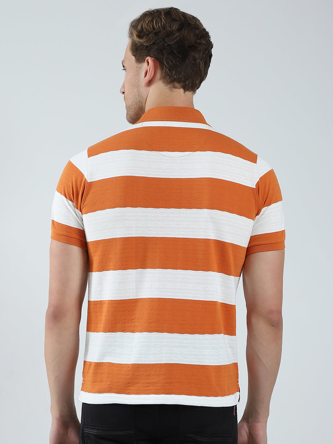 Men Rust Stripe Collar Half Sleeve T-Shirt