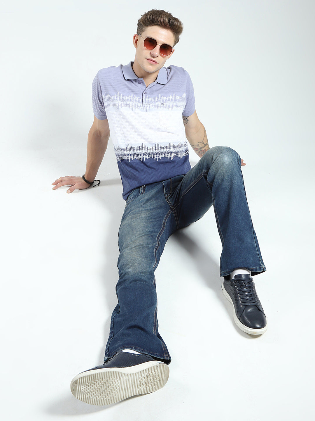 Men Blue Stripe Collar Half Sleeve T-Shirt