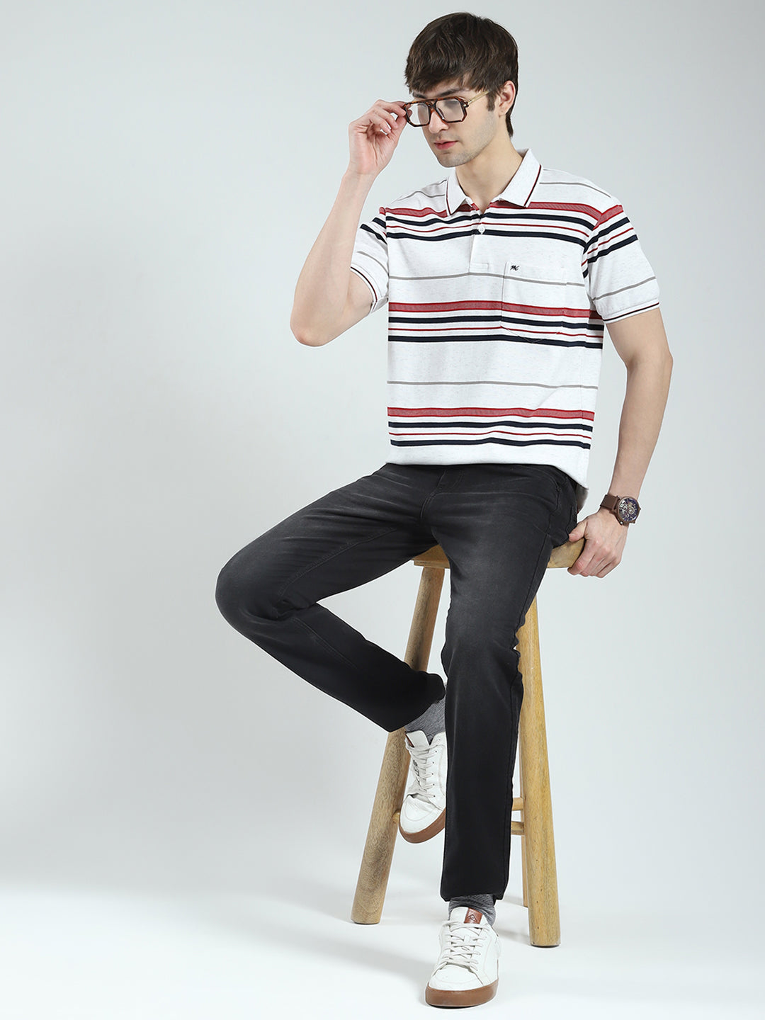 Men White Stripe Collar Half Sleeve T-Shirt