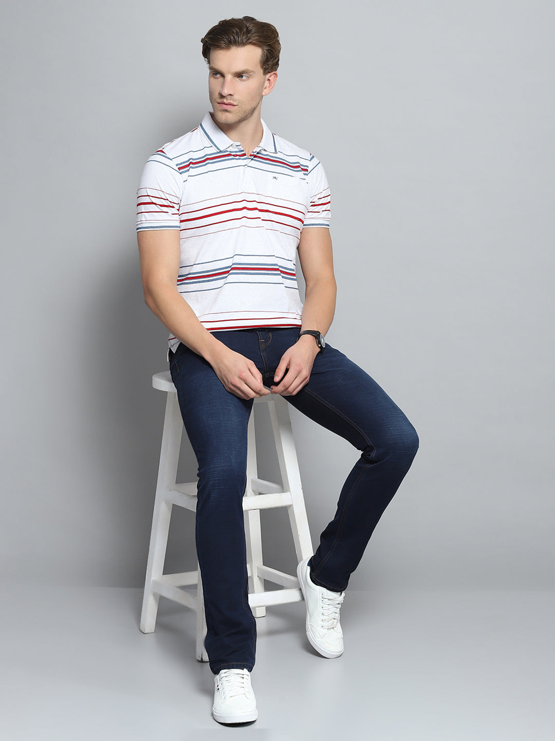 Men White Stripe Collar Half Sleeve T-Shirt