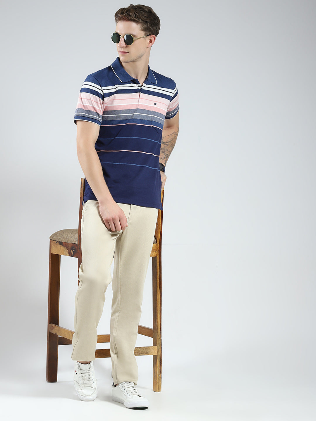 Men Blue Stripe Collar Half Sleeve T-Shirt