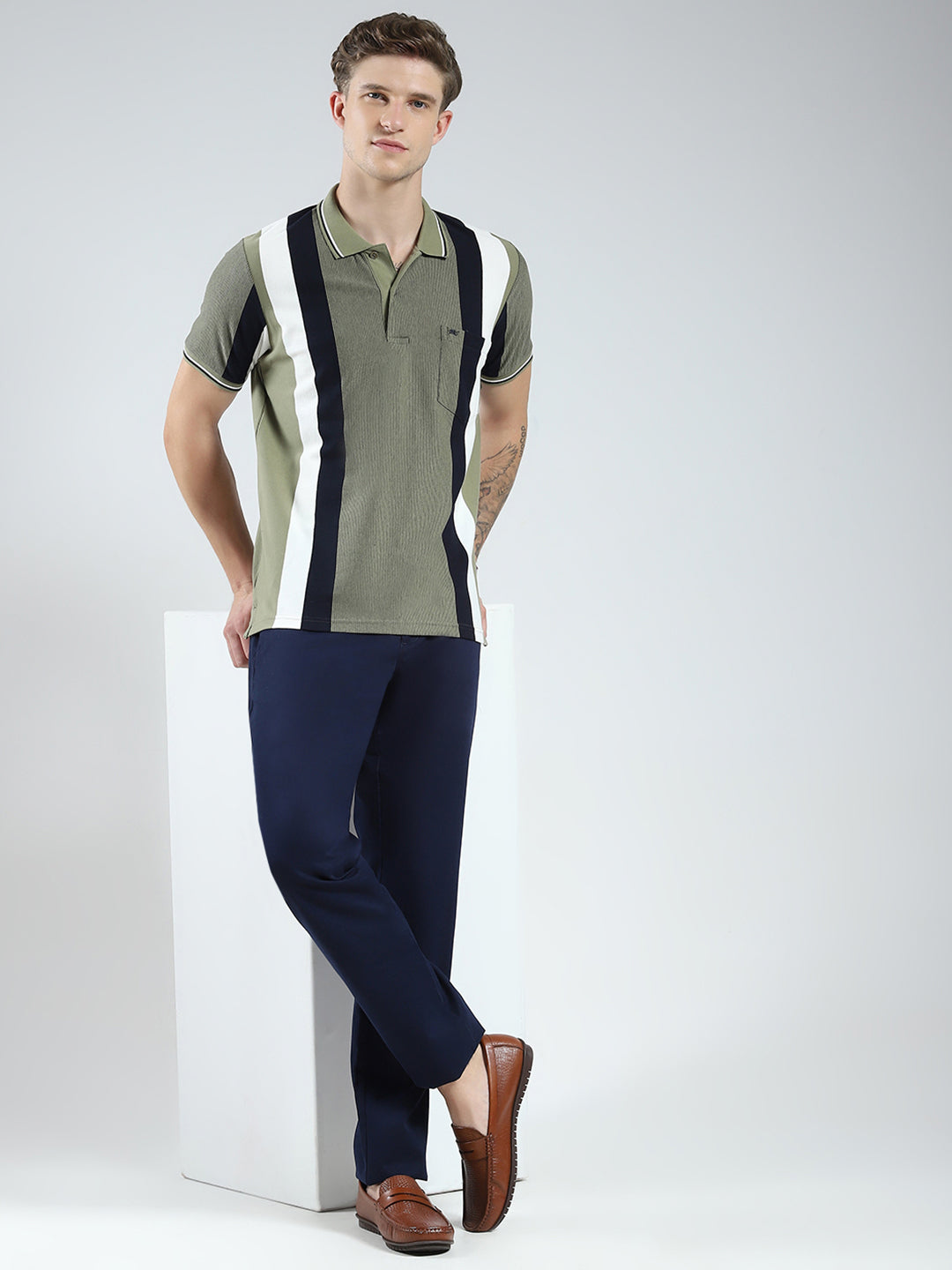 Men Green Stripe Collar Half Sleeve T-Shirt