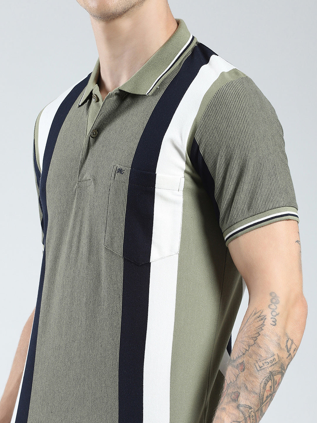 Men Green Stripe Collar Half Sleeve T-Shirt