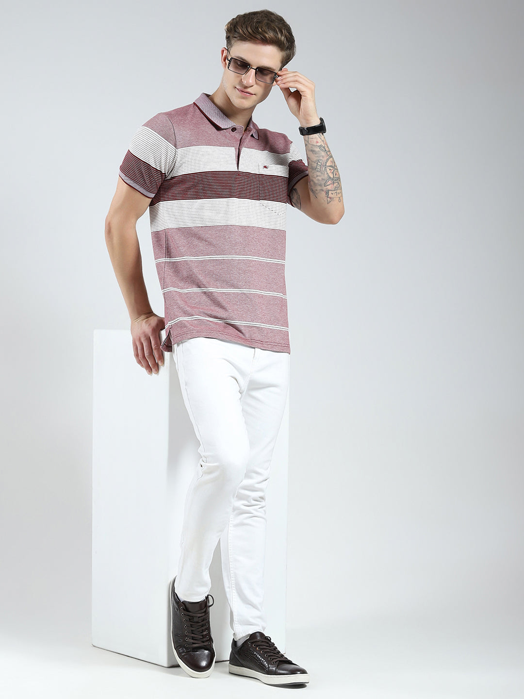 Men Maroon Stripe Collar Half Sleeve T-Shirt