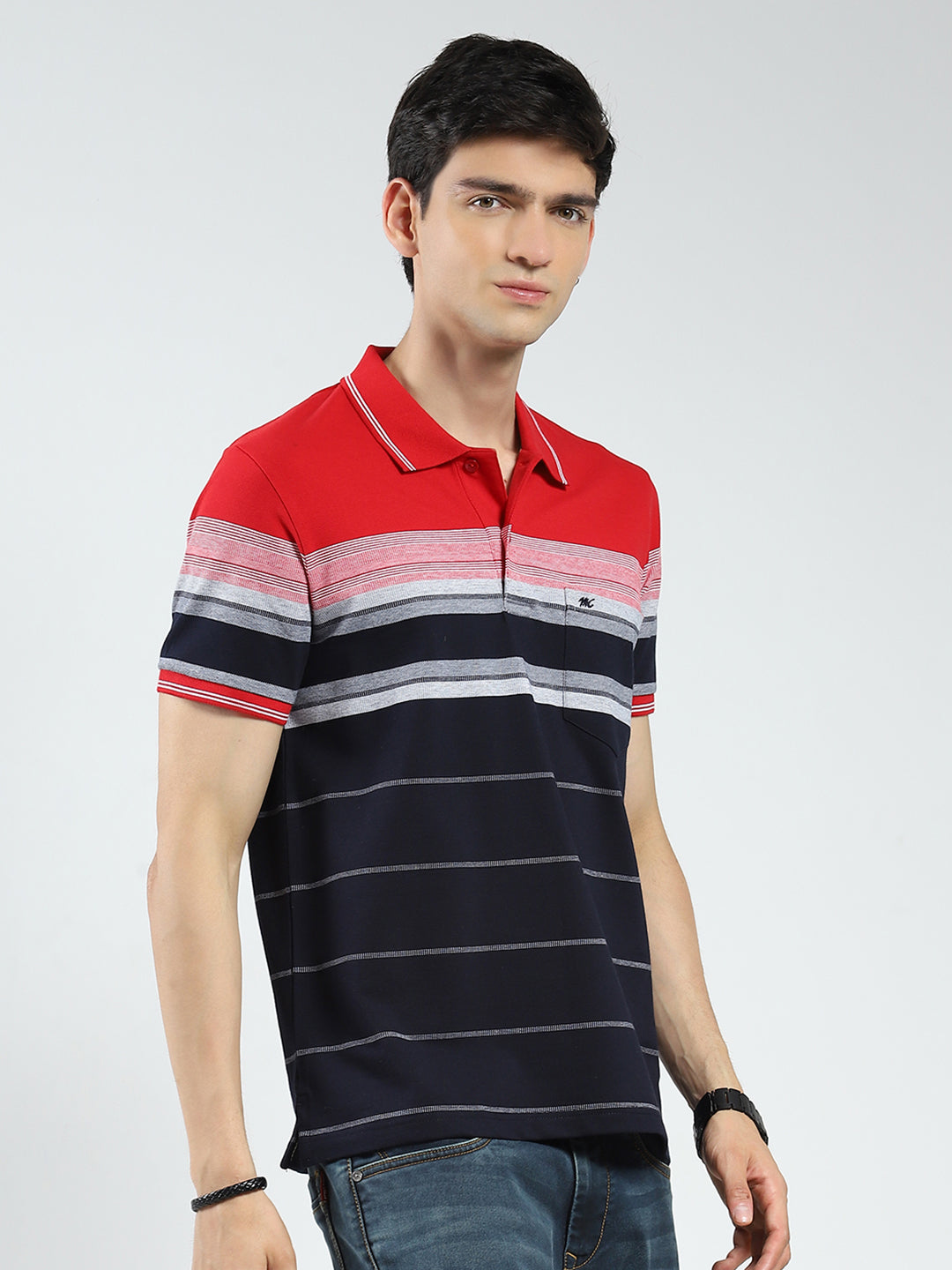 Men Red Stripe Collar Half Sleeve T-Shirt