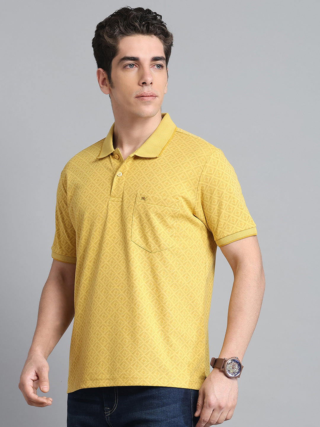 Men Yellow Printed Collar Half Sleeve T-Shirt