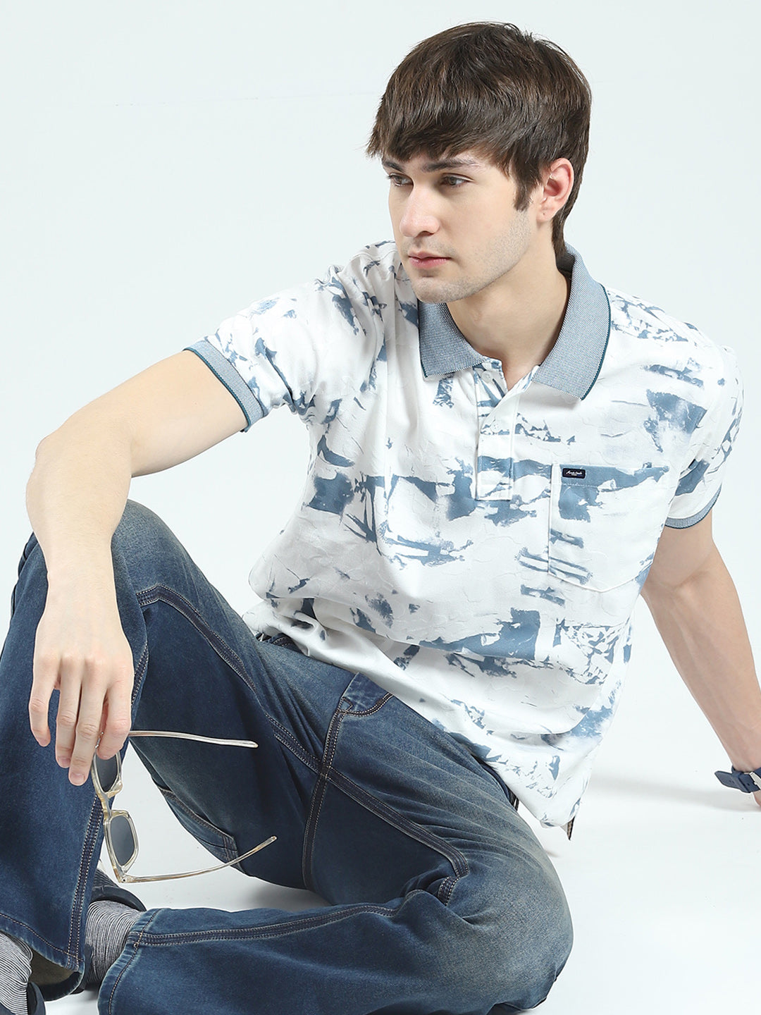 Men Blue Printed Collar Half Sleeve T-Shirt