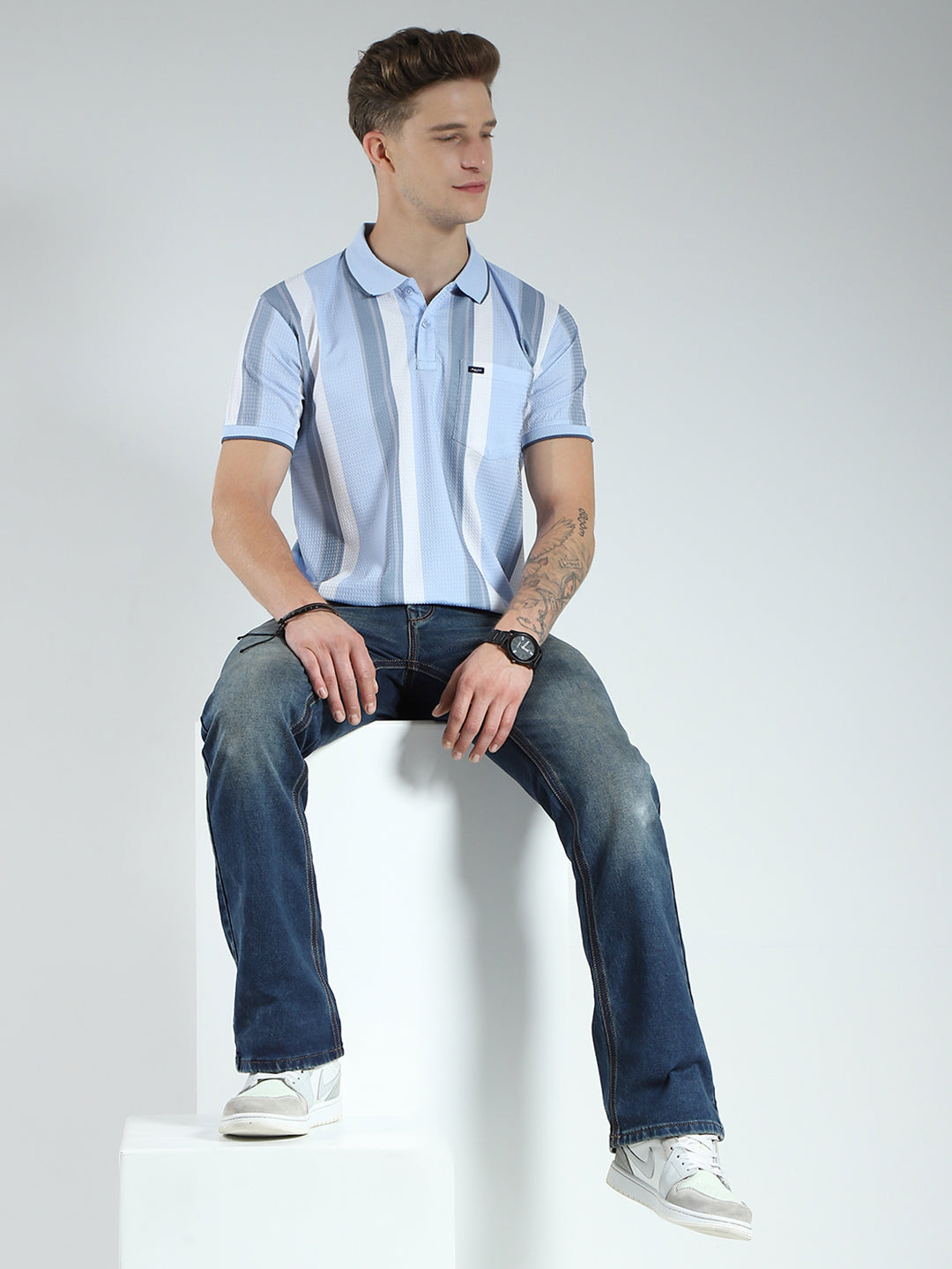 Men Blue Stripe Collar Half Sleeve T-Shirt