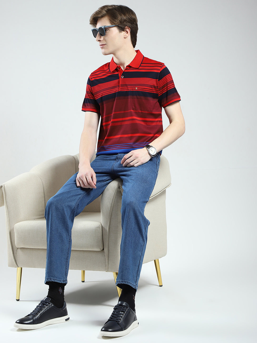 Luxuria Men Red Stripe Collar Half Sleeve T-Shirt