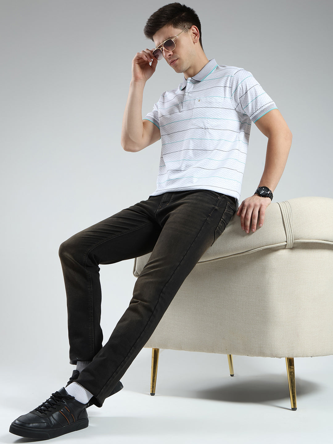 Luxuria Men White Stripe Collar Half Sleeve T-Shirt