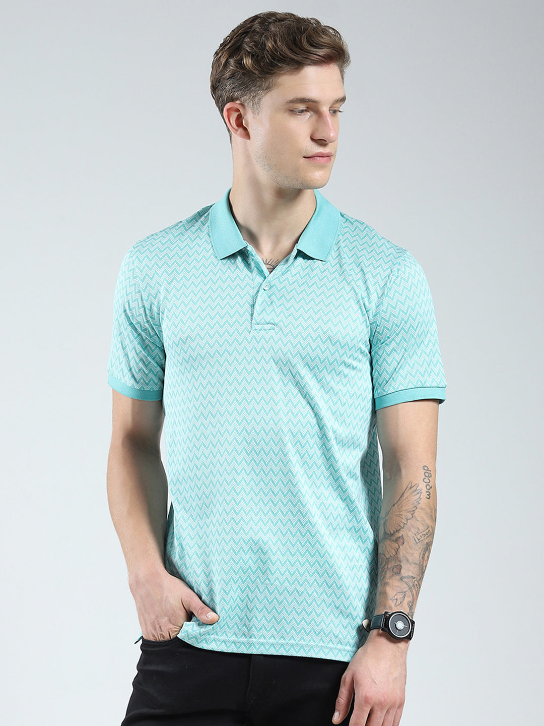 Men Green Printed Collar Half Sleeve T-Shirt
