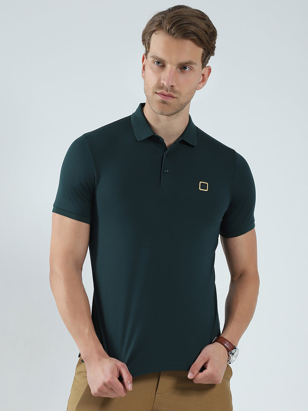 Men Green Solid Collar Half Sleeve T-Shirt