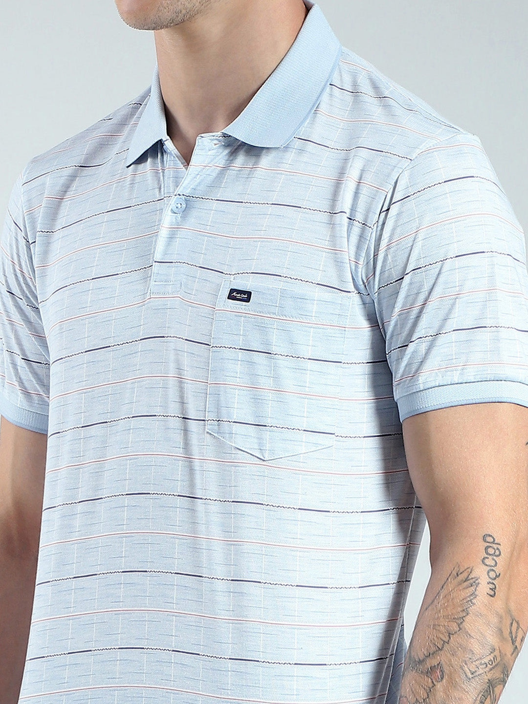 Men Blue Stripe Collar Half Sleeve T-Shirt