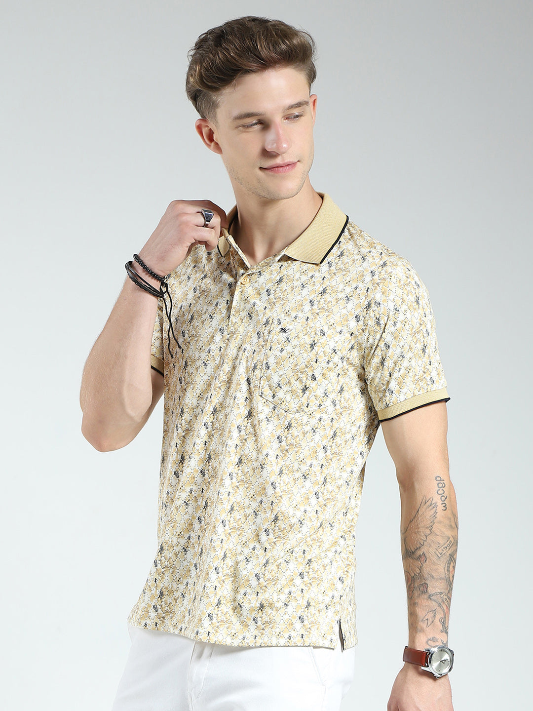 Men Yellow Printed Collar Half Sleeve T-Shirt