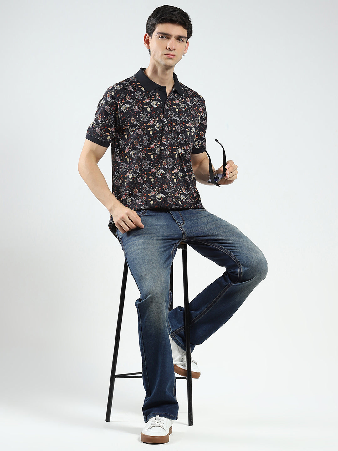 Men Black Printed Collar Half Sleeve T-Shirt