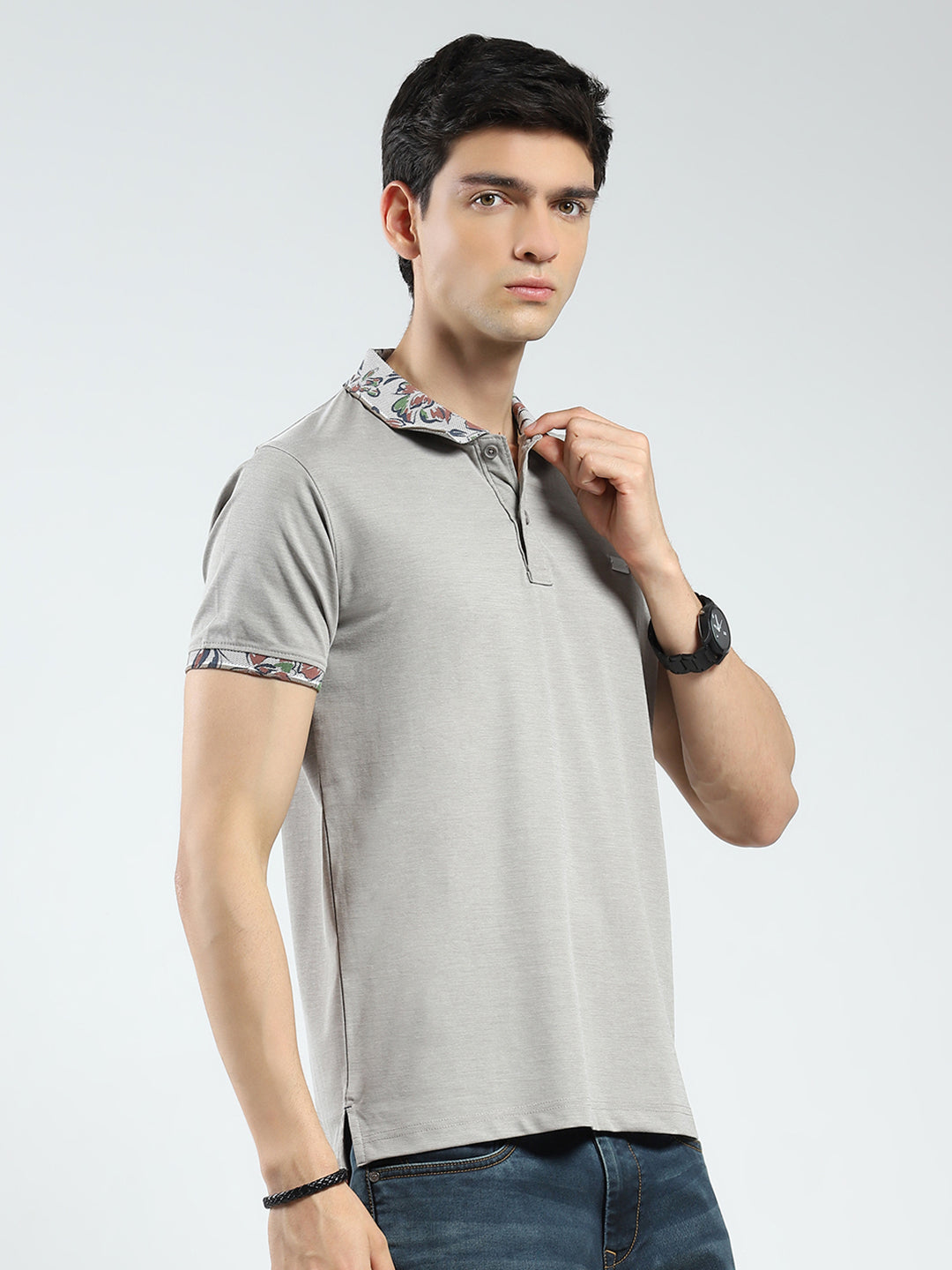 Men Grey Printed Collar Half Sleeve T-Shirt