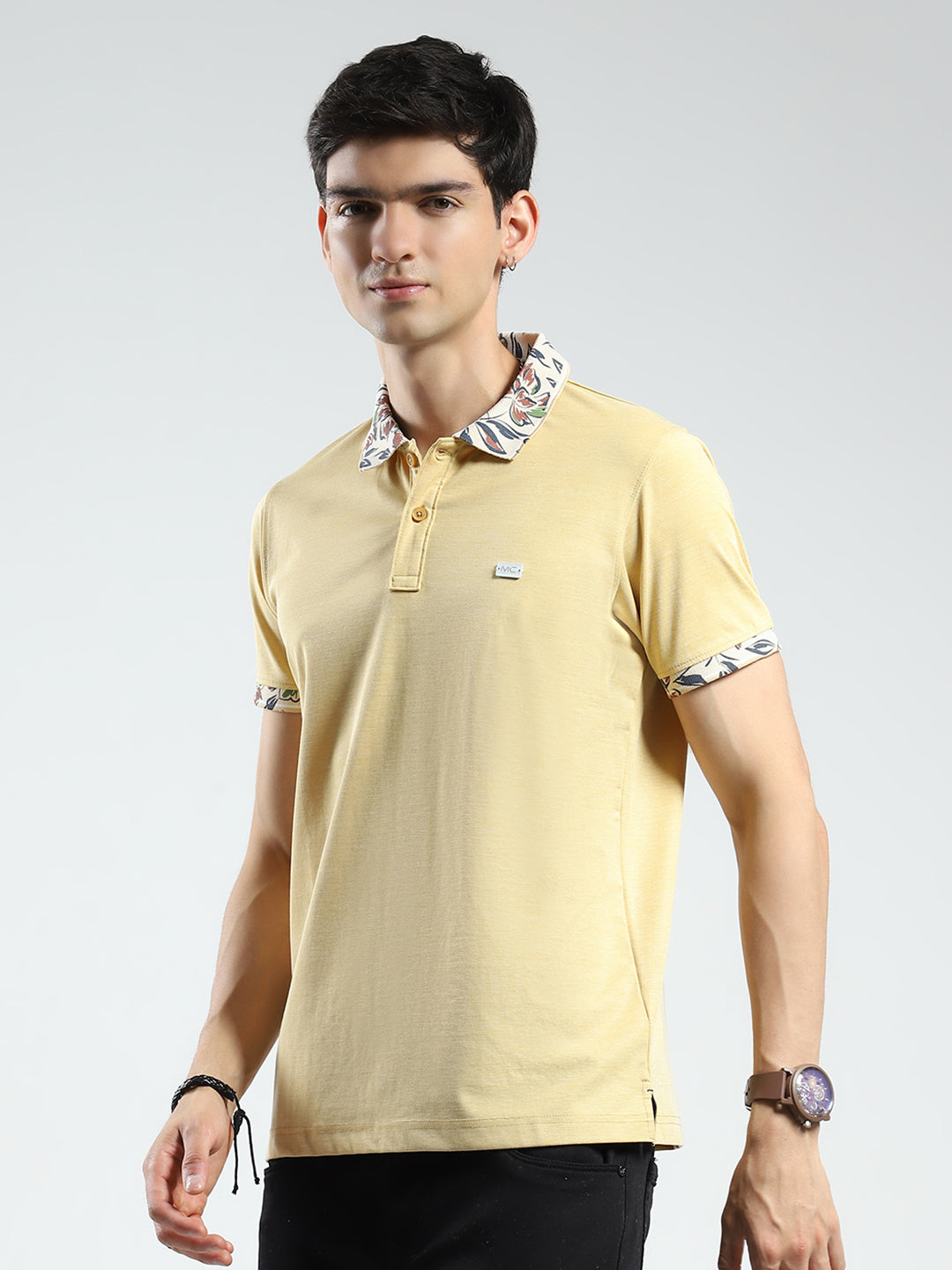Men Yellow Printed Collar Half Sleeve T-Shirt