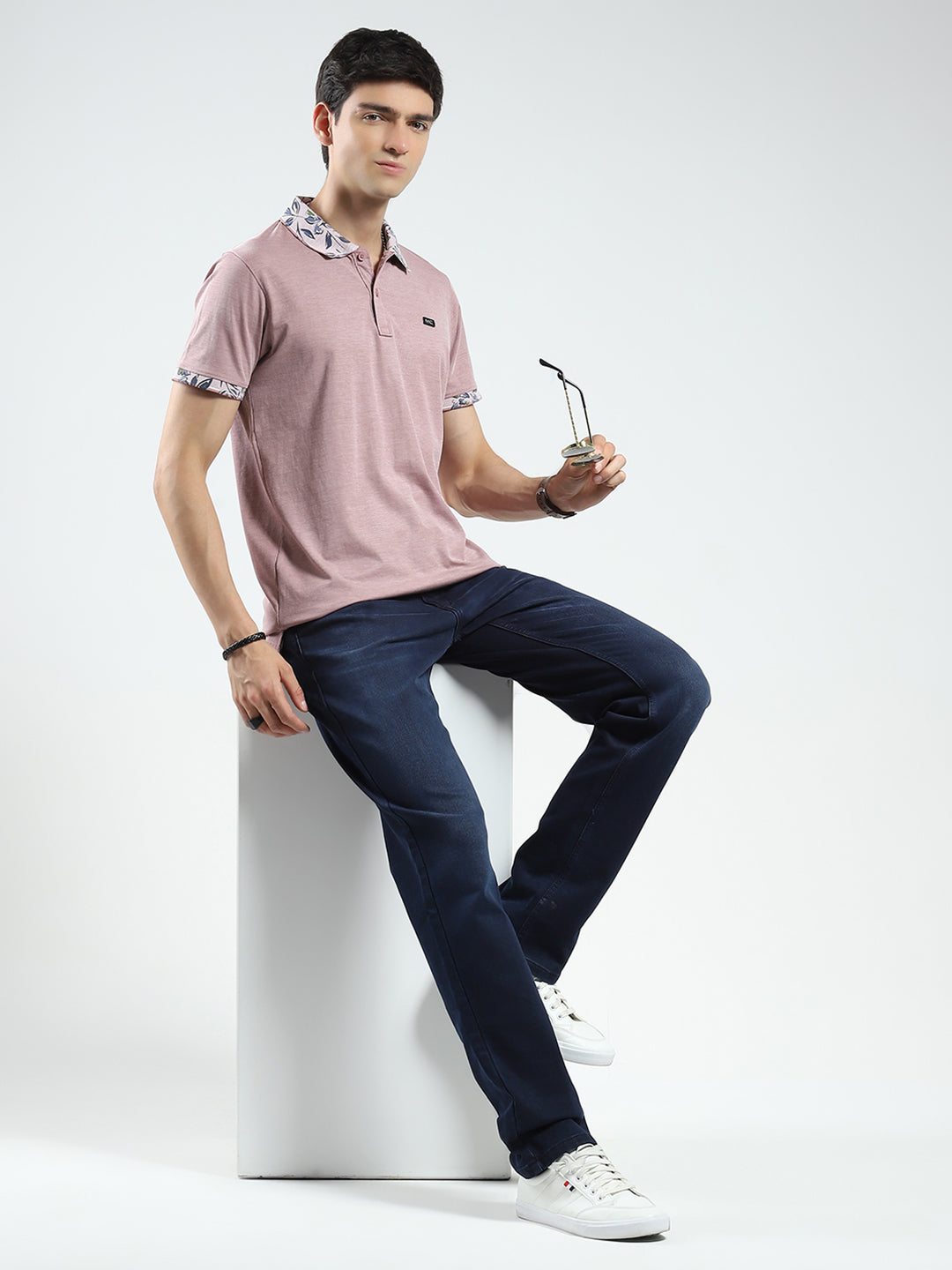 Men Pink Printed Collar Half Sleeve T-Shirt