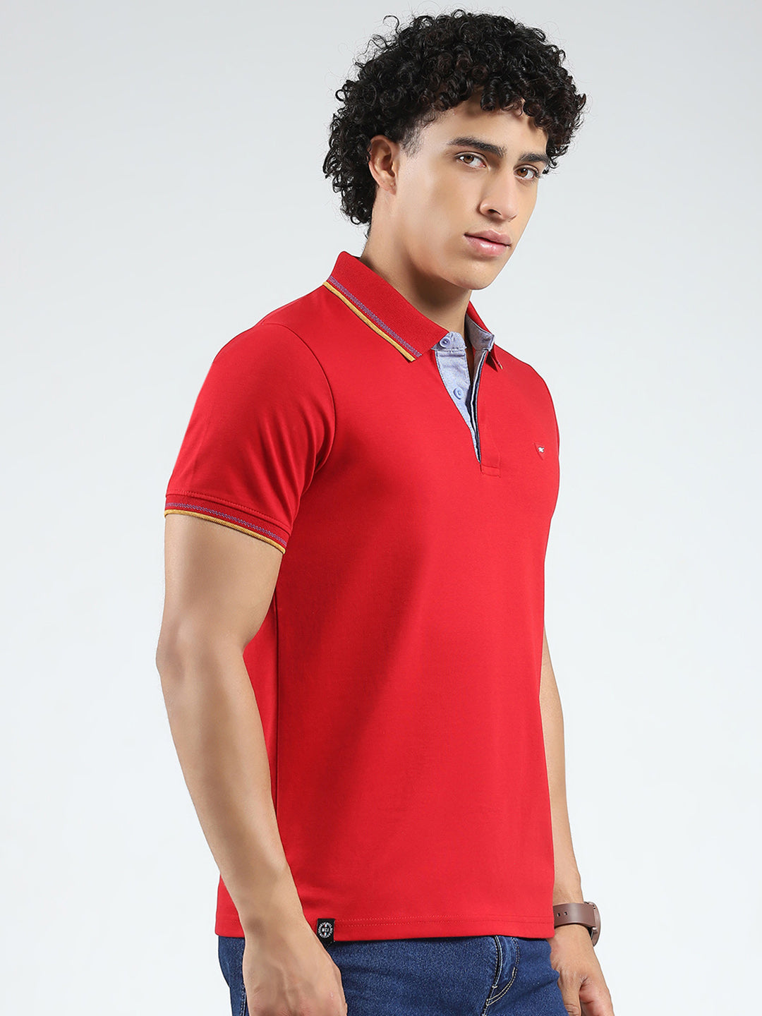 Men Red Solid Collar Half Sleeve T-Shirt