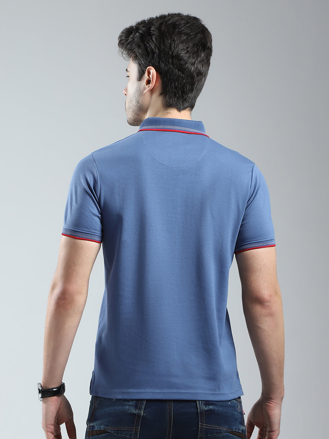 Men Blue Solid Collar Half Sleeve T-Shirt